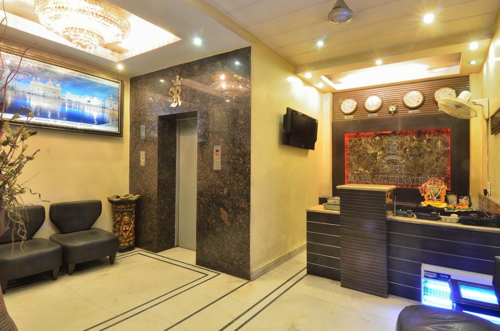 Hotel Roopa International Amritsar Esterno foto